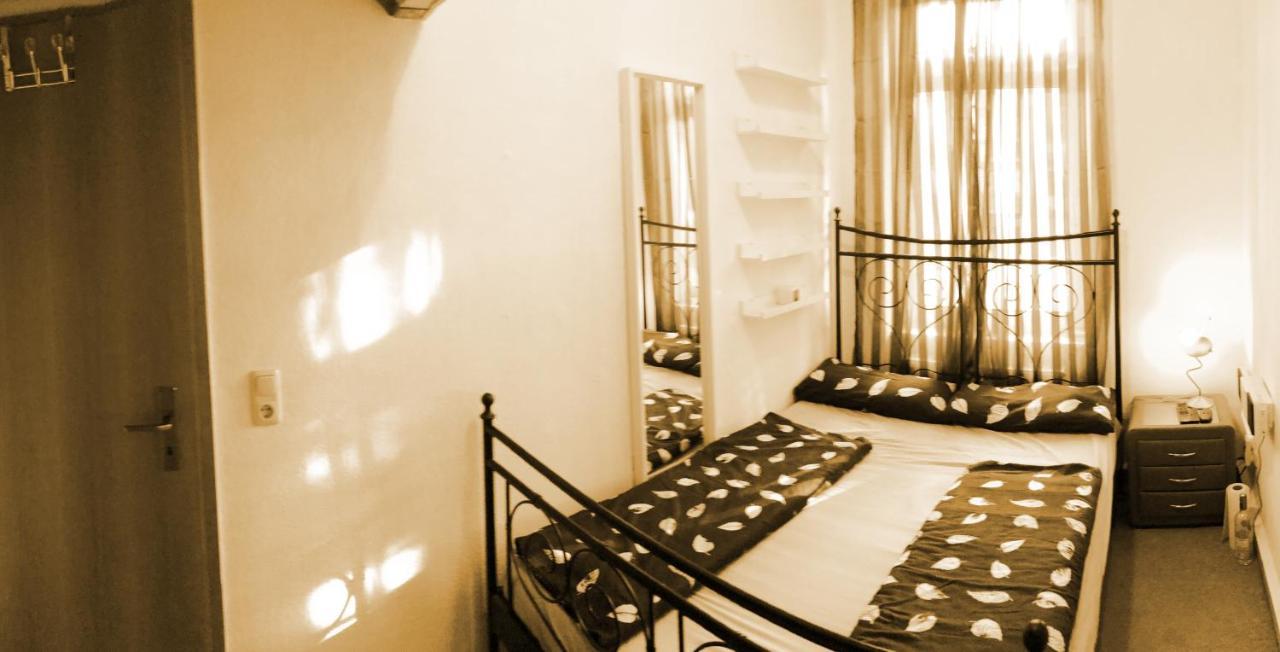 Privatzimmer Erfurt Extérieur photo